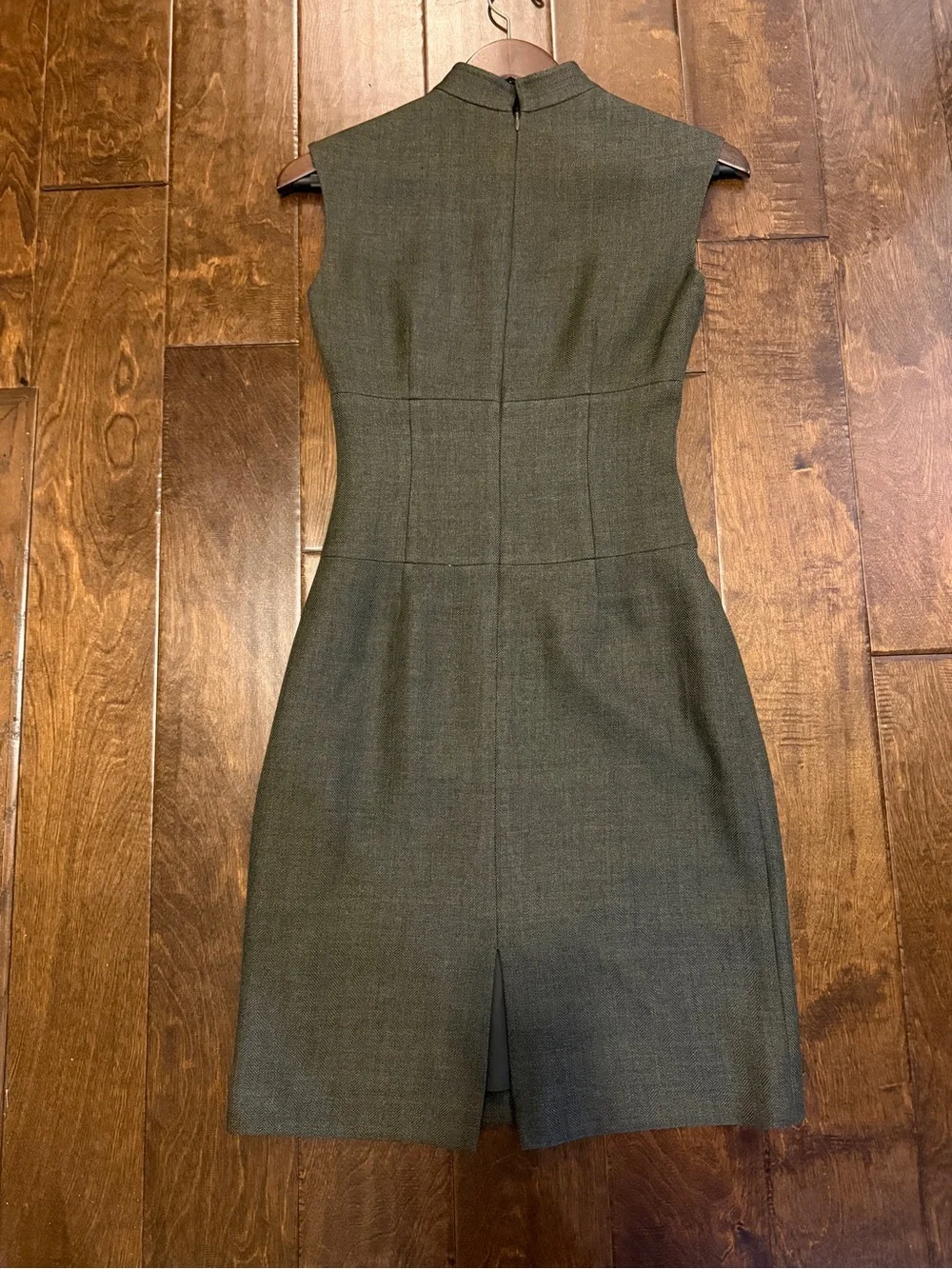 Gianni Bini Olive Green Two-Piece Dress and Jacket/Suit Size 0